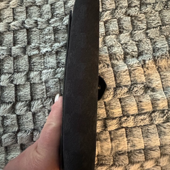 Authentic Gucci wallet - Picture 4 of 11